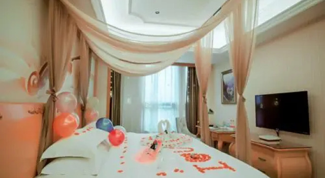 Vienna International Hotel Guizhou Weng'an Qi Long Fun Moore City Branch, Varaa Hotelli Yongyang Guizhou