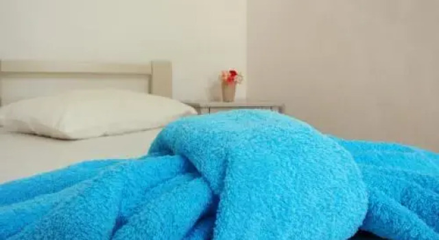 Pavlos X2, Prenota Hotel Chora Folegandros 