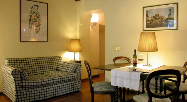 Rent In Rome - Campo dè Fiori, Забронировать Отель Пантеон Рим, рядом с Уста истины