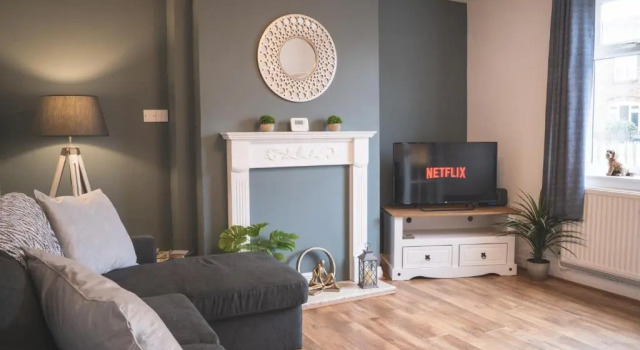 Коттедж Stunning 3-Bed house in Chester by 53 Degrees Property, ideal for Contractors & Families, FREE Parking - Sleeps 7