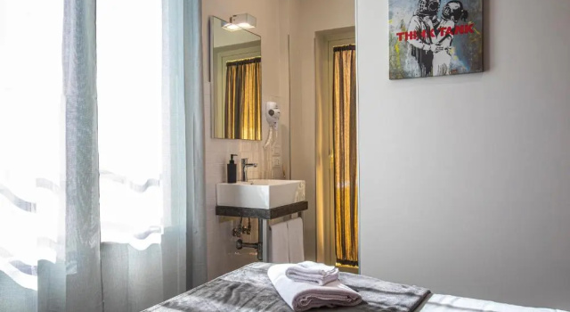 Deluxe Doppel Zimmer mit Balkon Garibaldi 136
