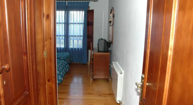 Hotel Rural El Texu, Book Hotel Hotels in Asturias with Parking, Parking
