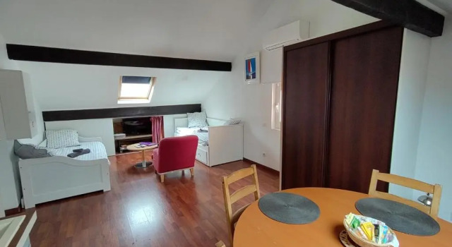 Студия Deluxe Villa St Joseph Cosy Studio with AC Nice centre