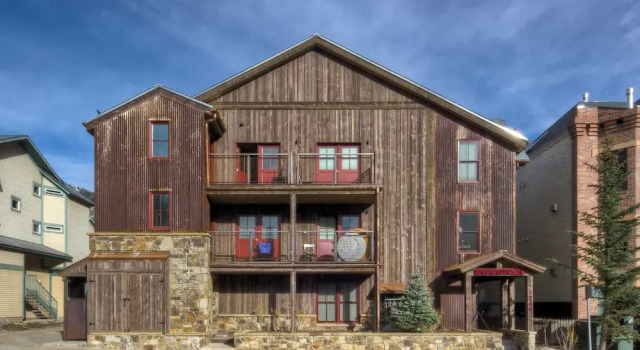 Ore Station 2 by Avantstay Modern Oasis in the Heart of Telluride w/ Hot Tub