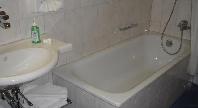 Четырёхместный номер Standard Hotel Garni Hostatt