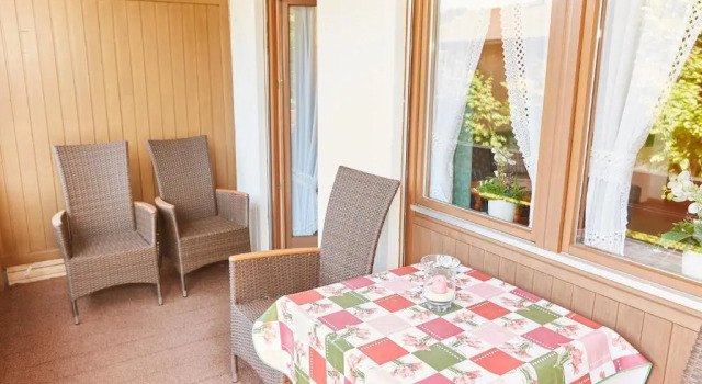 Ferienwohnung Decker, Varaa Huoneisto Hotellit Baijeri pysäköinnillä, Pysäköinti