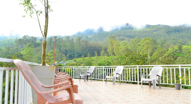 Двухместный номер Superior Adams Peak Inn