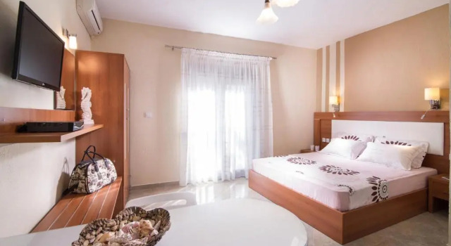 Студия Tsamakdas House