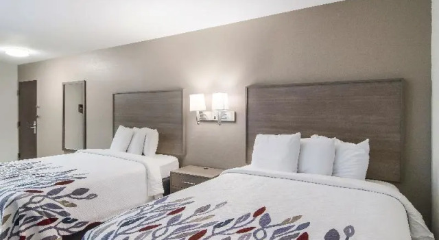 Шестиместный номер Standard Red Roof Inn I-95 North Brunswick Darien