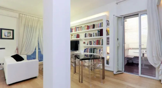 Cambiano Halldis Apartment