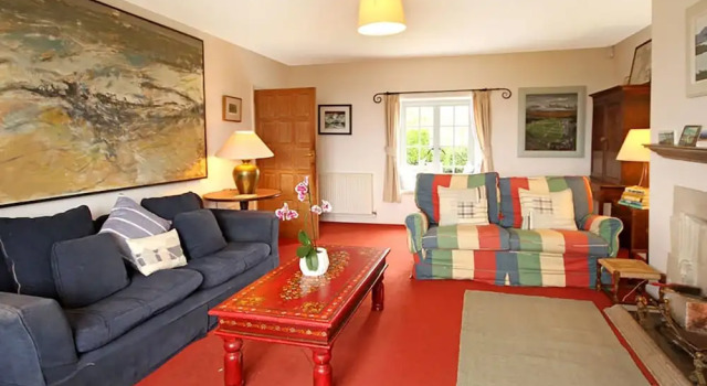 Cae Llyn, Book Feriehus Rhoscolyn 