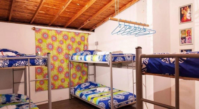 Hostal Monet`s Poblado, Book Hotel Hotels in Antioquia with Breakfast, Breakfasts