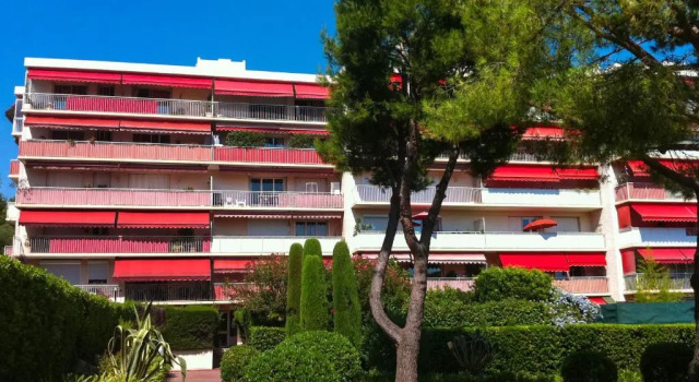 Casalionelantibes Appartement de 70m2 avec jardins et parking
