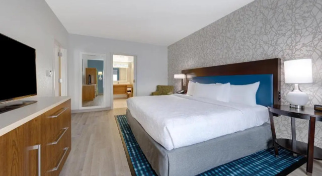 Двухместный люкс c 1 комнатой Home2 Suites by Hilton Orlando International Drive South