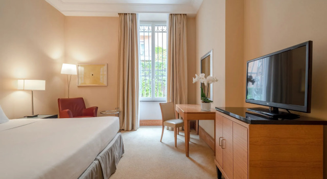 Room Mate Collection Mia, Rome Colosseum, Забронировать Отель Отели Рима с парковкой, рядом с Piazza San Giovanni in Laterano, Парковка