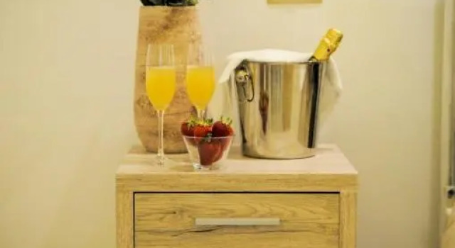 Anfiteatro Vlll, Book Hotel Hotels in Murgia with Parking, Parking