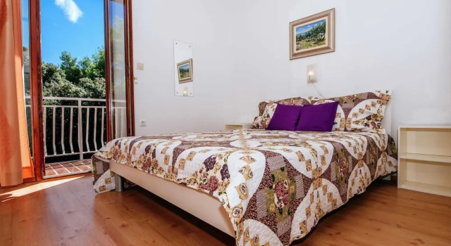 Spacious First Floor Accomodation With 2 Apartments, Near the Beach, Đặt Căn hộ Pakostane Zadar County