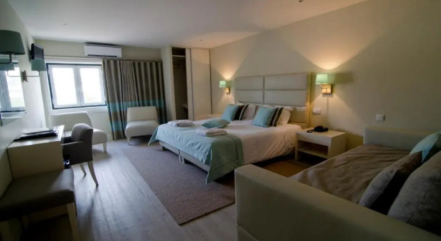 Семейный номер Standard Estalagem Muchaxo Hotel