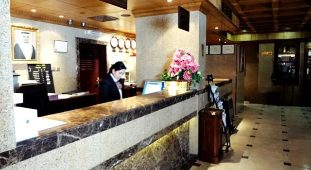 Frsan Hotel, Rezervovat Hotel Hotely v Capital Governorate s bazénem, Bazén
