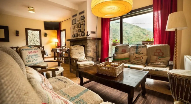 Piset del Mestre, Prenota Casa vacanze Llavorsí SkiPallars - Port Aine