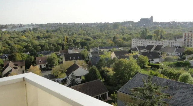 Bel aparté, cosy, vue panoramique cathédrale, Rezervovat Apartmán Hotely v Cher s parkováním, Parkování