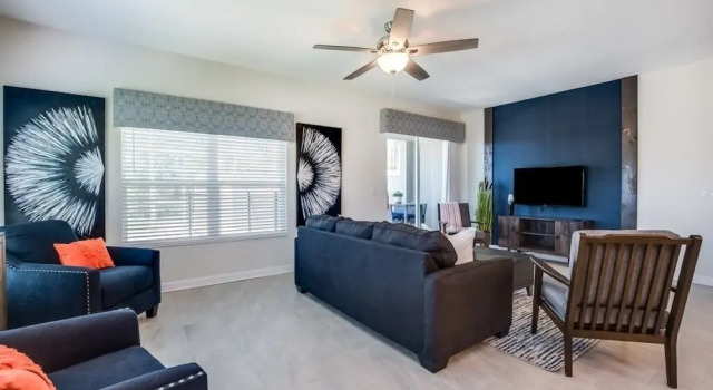 Jaffar's Reserve Beautiful Townhome With Pool! 5 Bedroom Townhouse