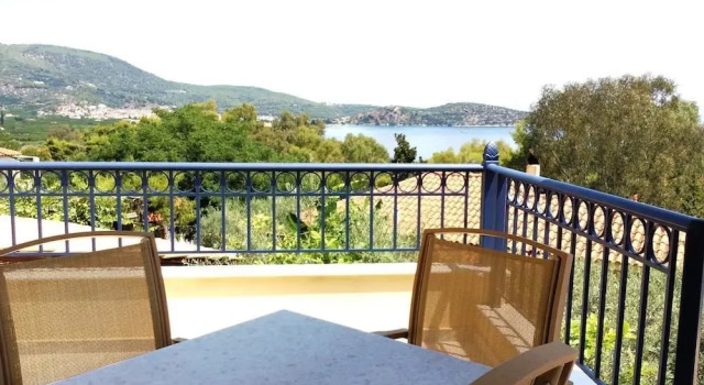 Monolocale con balcone e con vista mare Angelica Villas