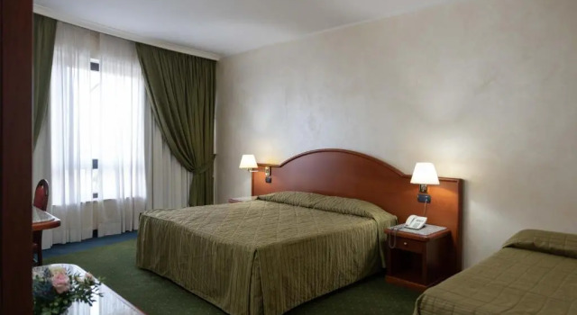 Номер Standard Edra Palace Hotel & Ristorante