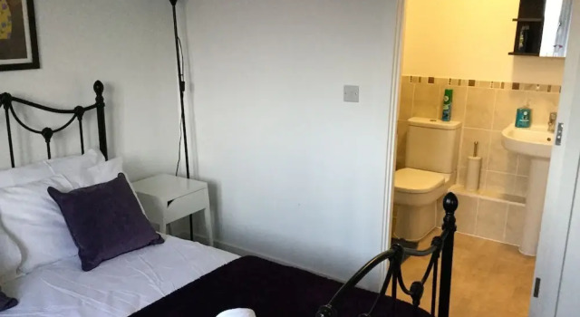 Two Bedroom Apartment in Basildon, Забронировать Апартаменты/квартира Базилдон Эссекс