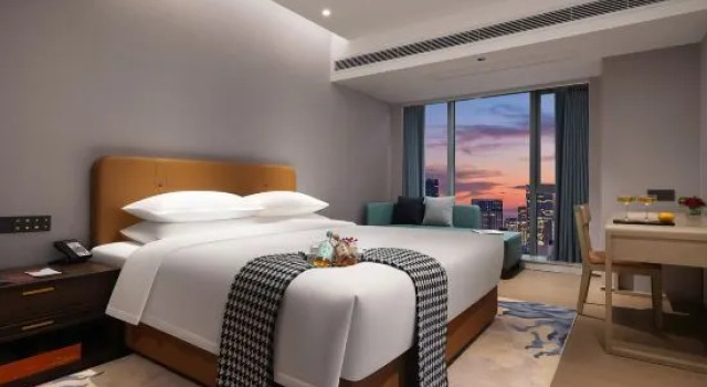 Deluxe Suite J One Hotel