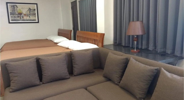 Семейный люкс OYO 848 Dona Aurora Condotel