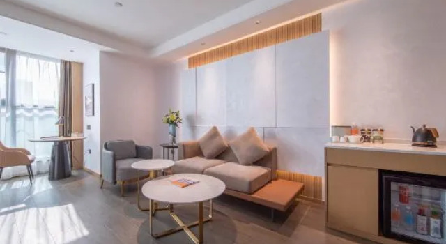 Люкс Atour Hotel Shenzhen Futian Xiangmi Lake