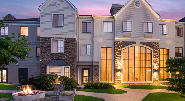 Sonesta ES Suites Andover Boston, Buchen Sie Hotel Hotels in New England mit Frühstück, Frühstück