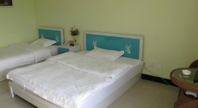 Xishuangbanna Yiya Hotel