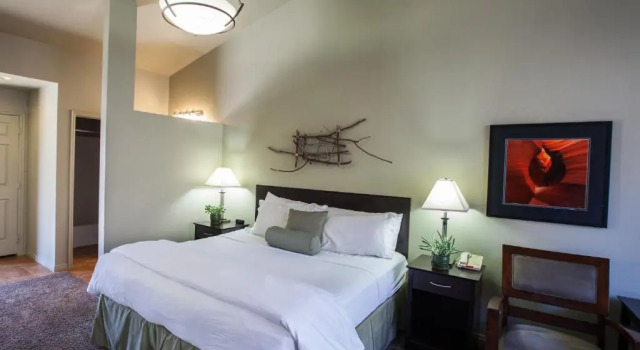 Номер Standard с балконом Flanigan`s Resort and Spa