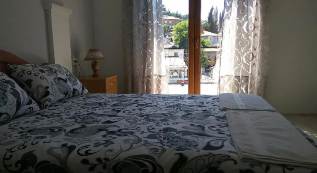 Двухместный номер Deluxe с балконом и с красивым видом из окна Ivanoski Studios and Guest Rooms