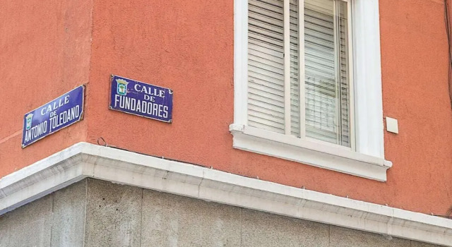 Cozy Studio in Central Madrid - 4mins to Metro, Забронировать Отель Мадрид Провинция Мадрид, рядом с Сайнс де Баранда
