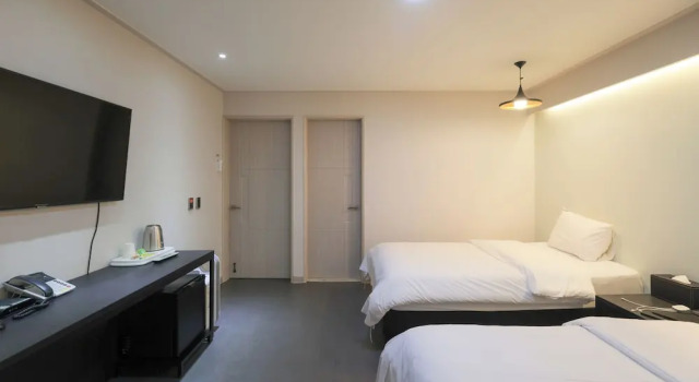 Шестиместный номер Standard VIP Hotel Mokpo