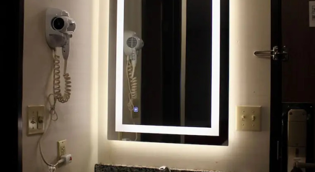 Четырёхместный номер Standard Eastwood Inn