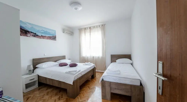 Apartment Zora in Seline, Near Pebble Beach