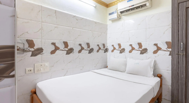 SPOT ON 40324 VVR Residency, Забронировать Отель Отели штата Тамилнада с завтраком, Завтраки