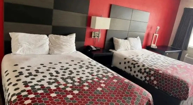 FairBridge Inn & Suites Thermopolis, Buchen Sie Hotel Thermopolis Wyoming