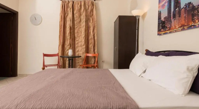 Alekos Studios, Book Hotel Chrisi Akti 