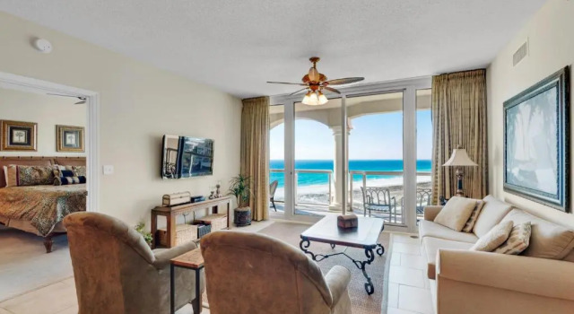 Апартаменты Reduced Rates! Portofino Tower 1-903 Beachfront Sunset Views