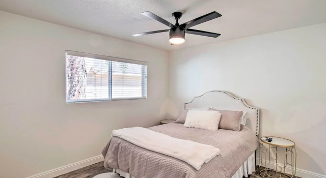 Коттедж с 3 комнатами Stylish Scottsdale Oasis Close to Old Town!
