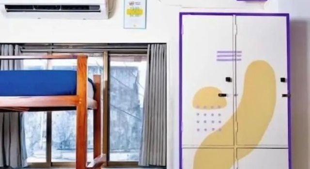Кровать в общем номере Locomo Hostel OG - Stay Work Eat