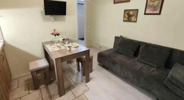 Dobro pozhalovat' v stolicu on Marshal Chuikov Street 10 building 2, Book Apartment UVAO Area Moscow, near Kuzminki