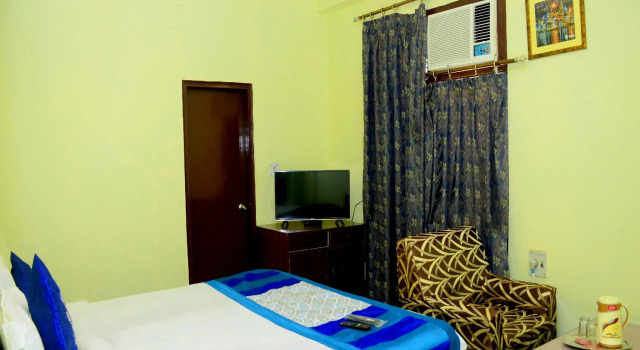 OYO Flagship 3071 Hotel Kamesh Hut