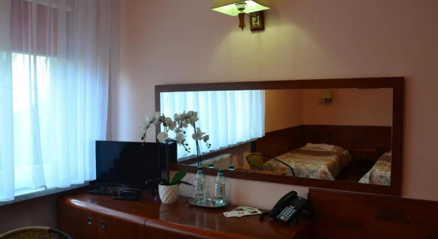 Hotel Skaut, Prenota Hotel Chorzów 