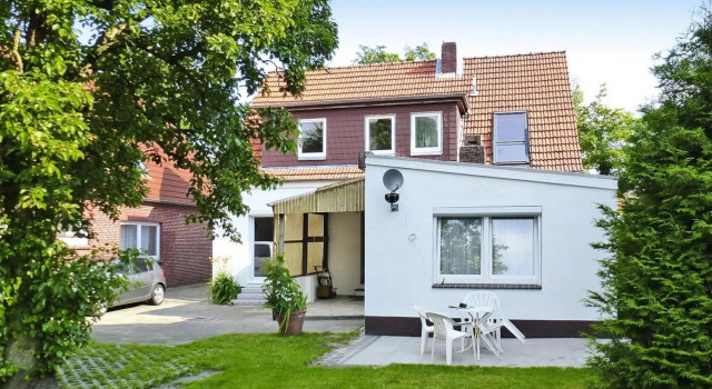 Apartment in Carolinensiel with a garden